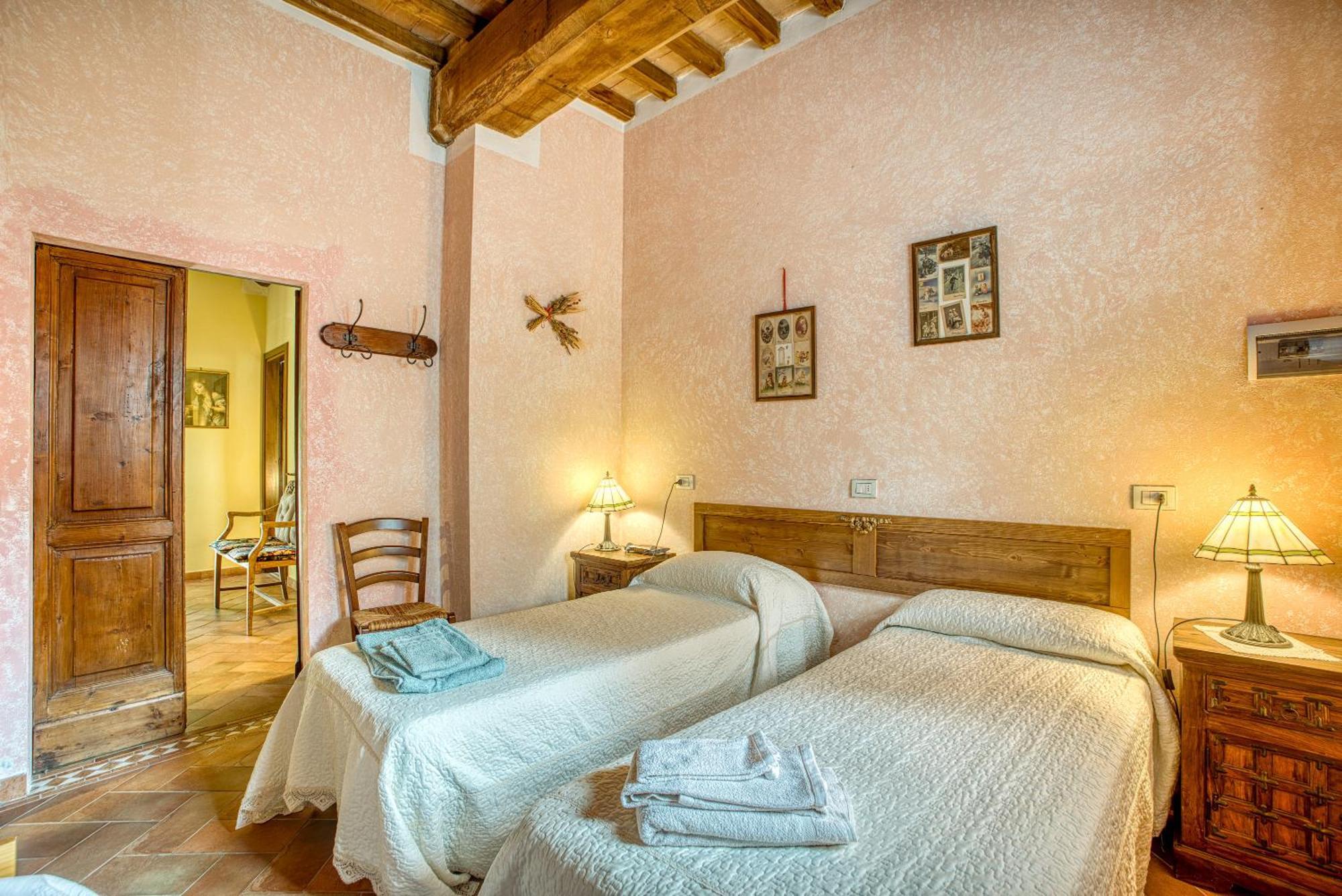 Agriturismo Bio Tra Cielo E Terra Frontignano Екстериор снимка